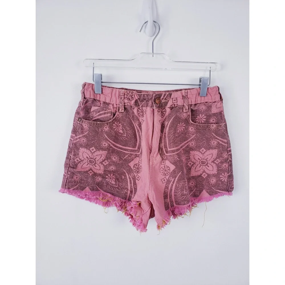 Anthropologie‎ Pilcro Scrunchie Denim Shorts Floral Paisley Print Frayed Hem XS - Picture 2 of 8